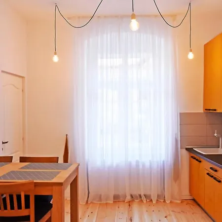 Schiller 4 Apartment