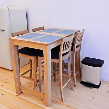 Schiller 4
